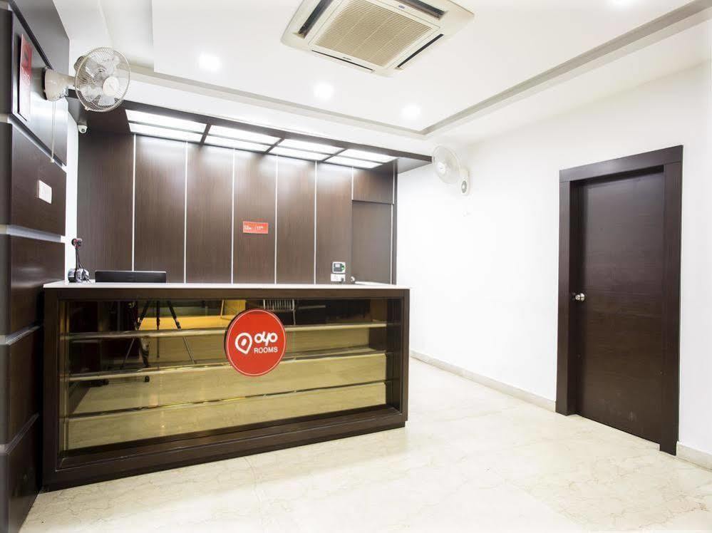 סיליגורי Oyo Rooms Near Cosmos Mall מראה חיצוני תמונה